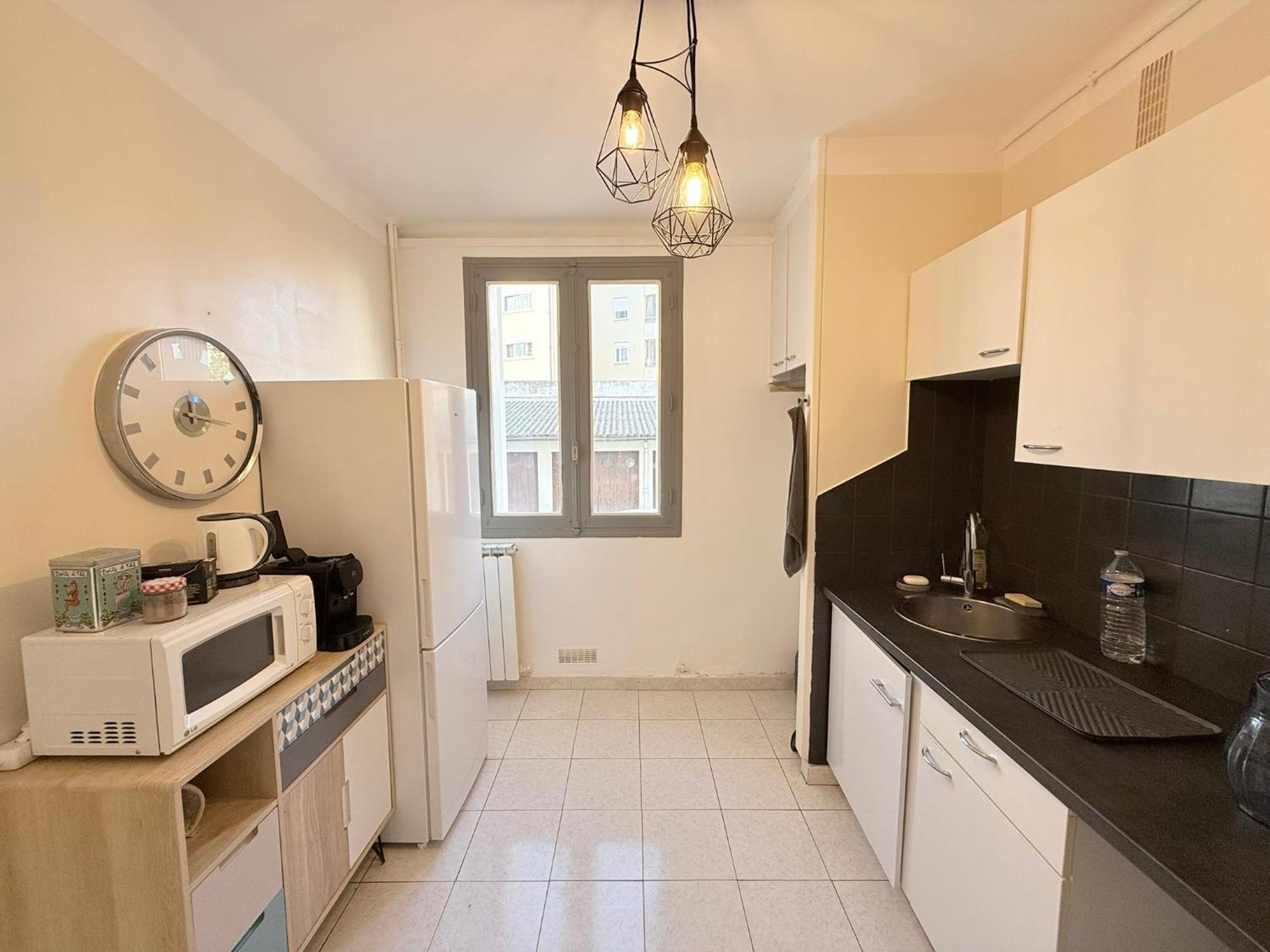 Appartement Les Arenes De - Centre 10 Min Gare -parking- 2